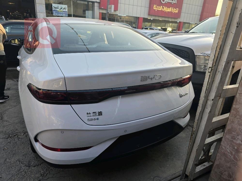 بي واي دي Qin Plus